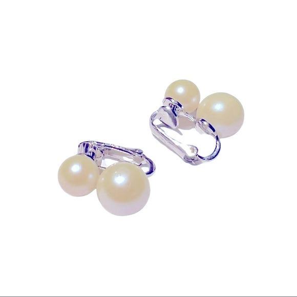 Vintage 50s FAUX Pearl clip earrings JUDY LEE JEWELRY from Private Collection - Picture 2 of 8